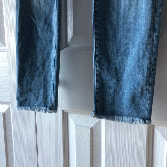 Madewell 9” High-Rise Skinny Crop Jeans: Button Front Edition - Picture 8 of 11